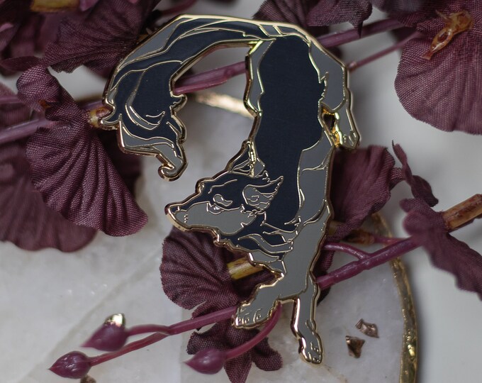 Wolf Hard Enamel Pin Wolf Forest Lapel Pin Collector Etsy