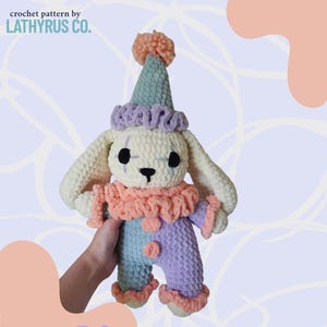 Hopscotch the Clown | Rabbit/Bunny crochet pattern | Bunny amigurumi | Clown crochet pattern | Clown/Jester amigurumi | Clown Bunny pattern