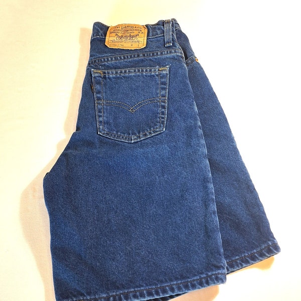 Taille plate 14,5 po. Bermuda Levi's 550 en jean/short en jean mom taille haute/short en jean/délavage moyen/taille 29