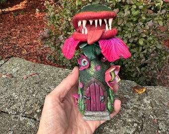 Little Shop of Horrors Fairy House: vleesetende plant halloweendecor