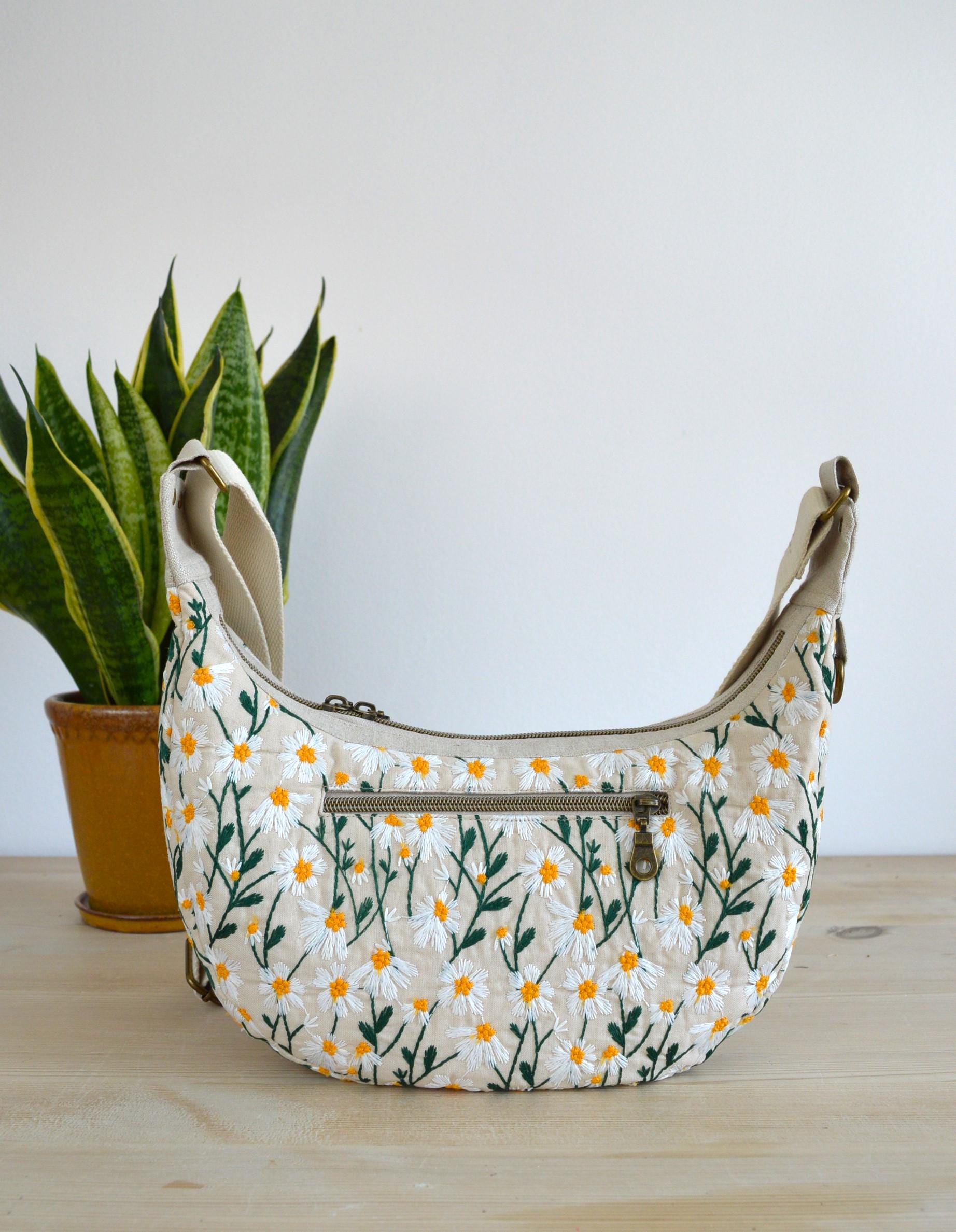 New! Crescent Bag SEWING PATTERN, Ladies Bag Pattern New! Crescent Bag SEWING PATTERN, Ladies Bag Pattern