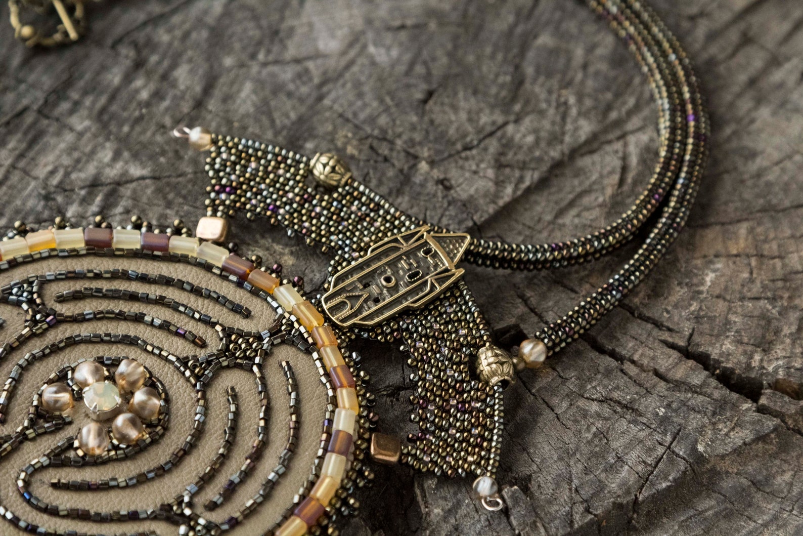 Labyrinth Necklace Bead Embroidered Necklace Round Seed Bead Etsy