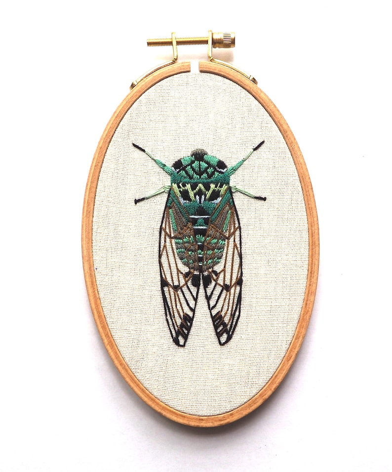 PDF Green Cicada Embroidery Pattern and Instructions Downloadable Sewing Pattern image 2