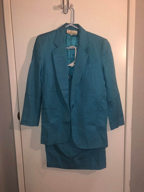 Vintage career skirt and blazer set