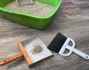 Amish-Made Metal & Wood Dust Pan: Durable Small Sweeping Pan (6" Mouth)