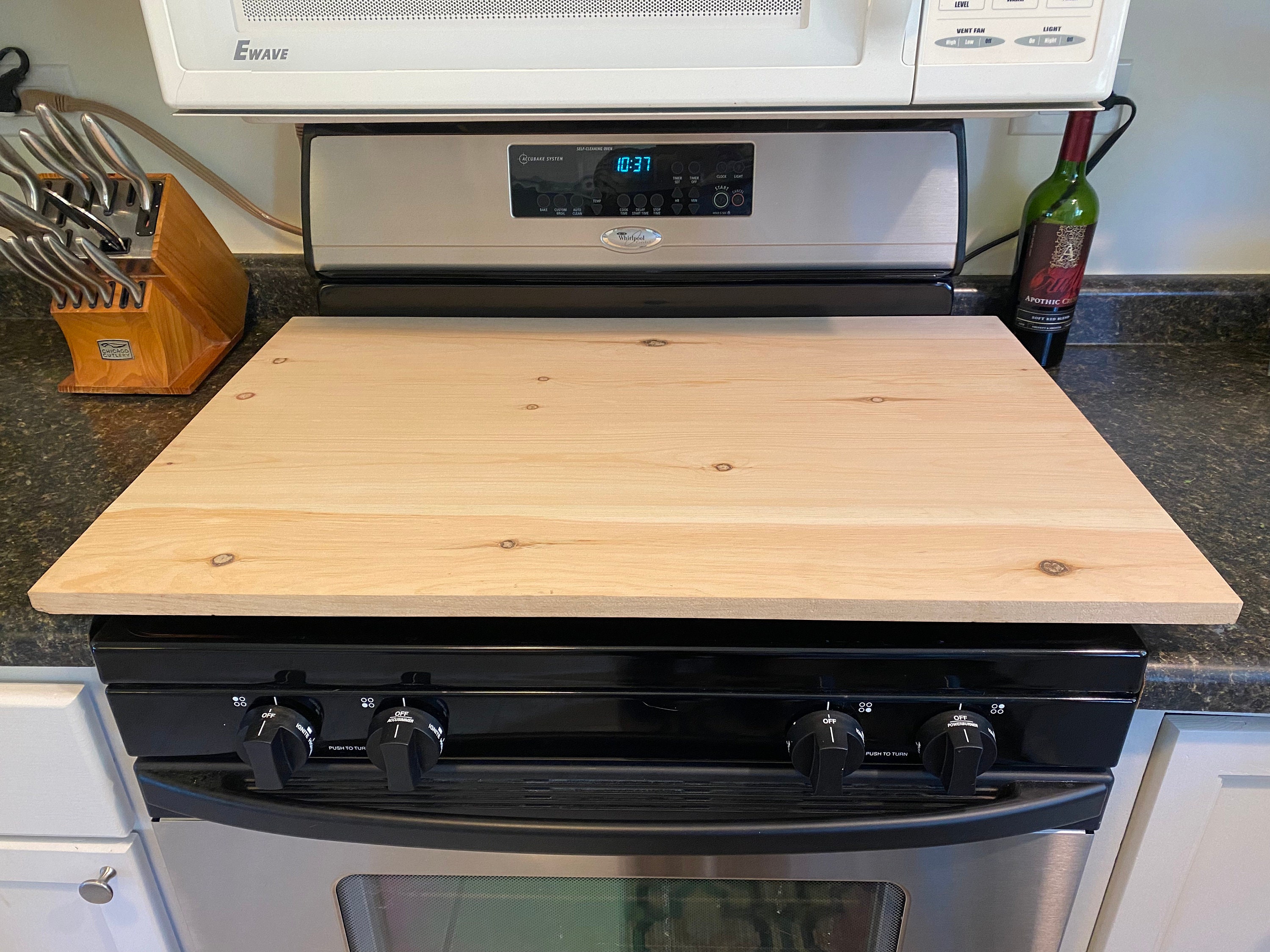 Simple Wooden Noodle Board in Warm Brown, Stove Cover