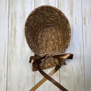 Amish-made Bonnet - Authentic Amish Headwear / Charming Home Decor - Child&#39;s Size - Great as a Picture Frame! Free Shipping!!