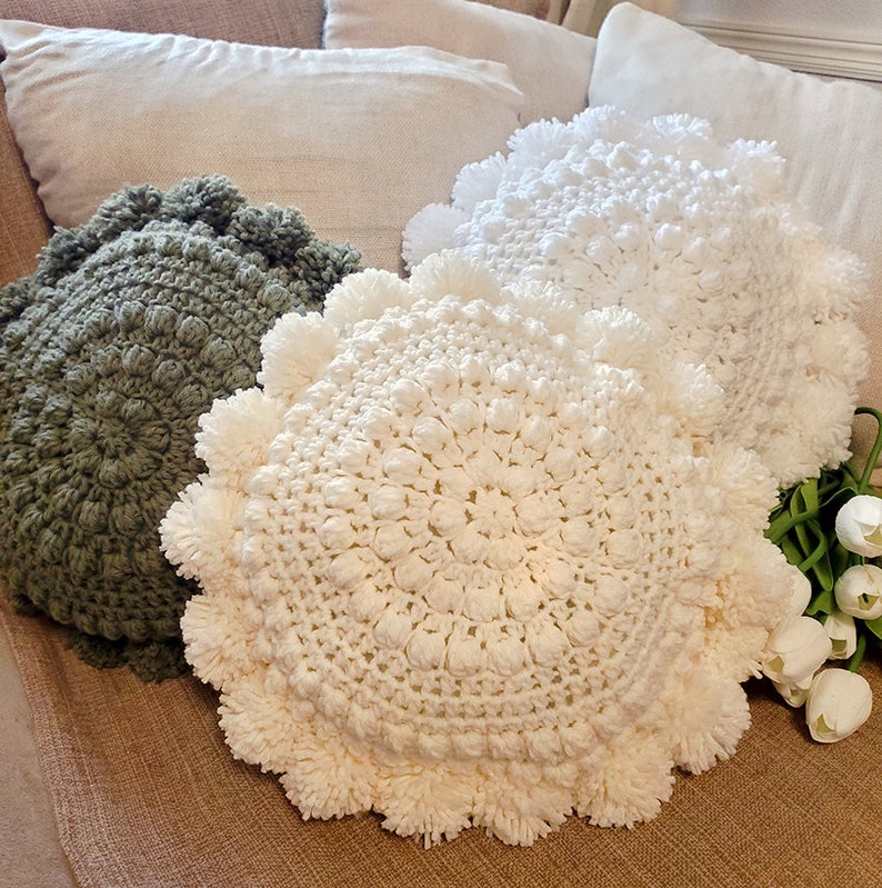 Crochet Round Bubble Cushion with Pompom Home Décor Boho Style Farmhouse Pompom Cushions Round Throw Pillow image 2