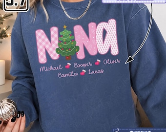 Christmas Nana Shirt, Custom Nana with Kids Names Shirt, Personalized Christmas Gift For Mom, Grandma, Family Xmas Shirt, Sweatshirt DH00609