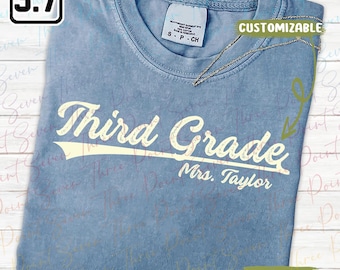 Personalized Third Grade Shirt, Back To School Gift, 3rd Grade Teacher T-shirt, Elementary School T-Shirt & Sweatshirt TN1905-3