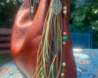 Boho Tassel Wood Beads Rope Set, 2-in-1 Bag Charm, Suede Leaf Charm Accessory