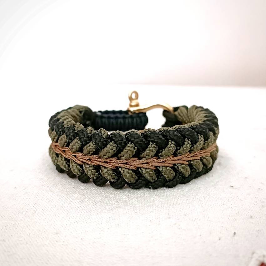 Paracord Men's Bracelet With Brass Shackle, Handmade Unisex Bracelet