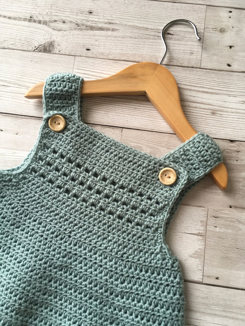 Robe/chandail pour bébé au crochet Du nouveau-né à 36 mois image 10