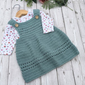 Crochet Pattern Baby Dress / Pinafore Newborn to 36 months image 1