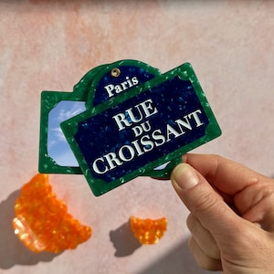 Espejo de bolsillo de Crescent Street con forma de cartel de una calle de París
