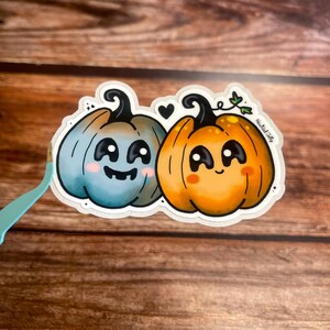 Pegatinas de calabazas enamoradas bonitas, fáciles de despegar, pegatinas acogedoras de Halloween, pegatinas de vinilo troqueladas de naturaleza, pegatinas divertidas y espeluznantes de papelería de otoño