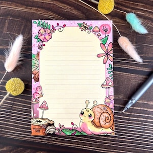 Bloc de notas A6 Caracol Ensueño / Cuaderno de Caracol Lindo y Acogedor / Bloc de escritura de naturaleza / Bonito diario de jardín rosa / Papelería de mariposa floral