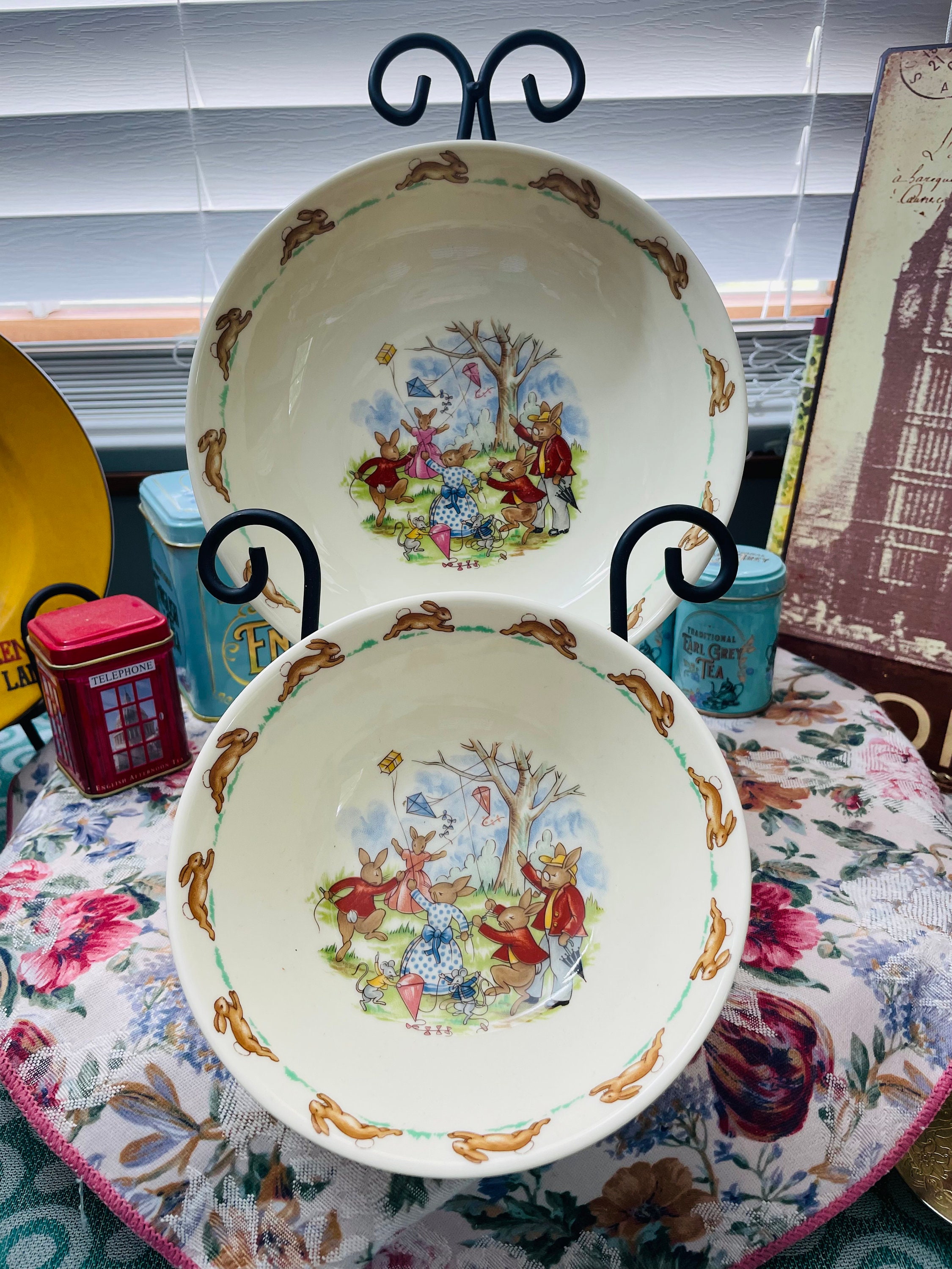 Rare Royal Doulton Bunnykins Bowl Circa 1940 Rare bunnykins royal doulton China bowl main image 2