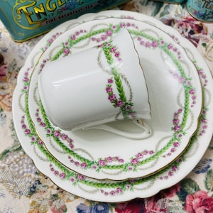 Vintage 1940s Shelley English Bone China Trio - Rose Swag