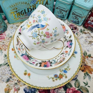 Minton Birds - Etsy