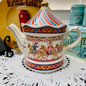 Vintage 1970s Sadler English Bone China Teapot - Carousel