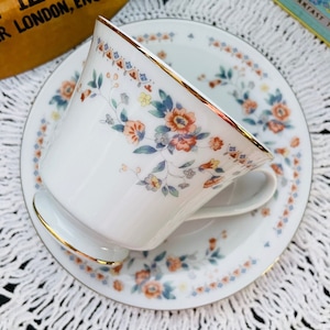 Vintage 1980s Unmarked Porcelain Tea Cup and Saucer