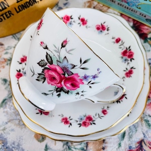 Vintage 1960s Royal Vale English Bone China Trio