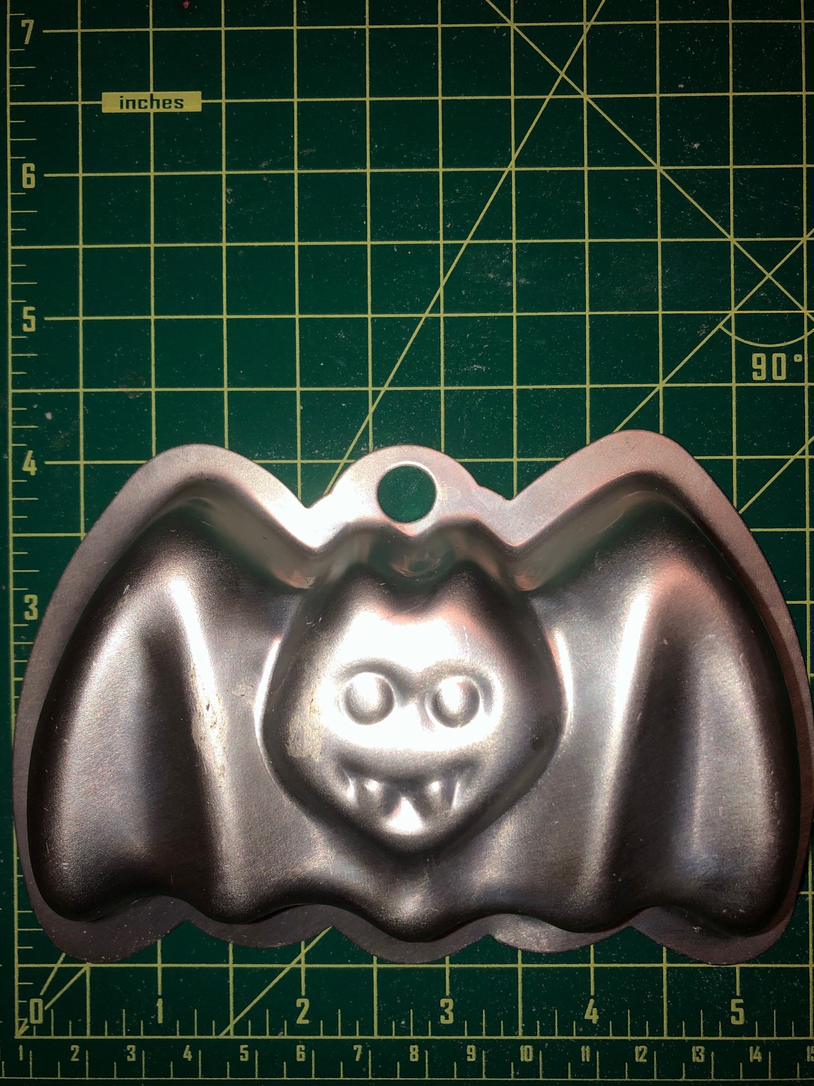 Bat Bath Bomb Mold / Halloween Mold / Metal Molds / Mini Cake Etsy