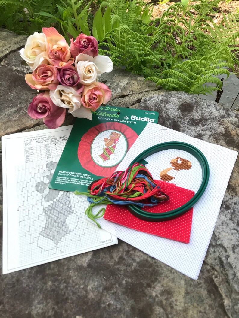 Bucella Cross Stitch Kit Christmas Counted Cross Stitch Bear in Stocking Hoop DIY Craft Small Counted Cross Stitch Bear