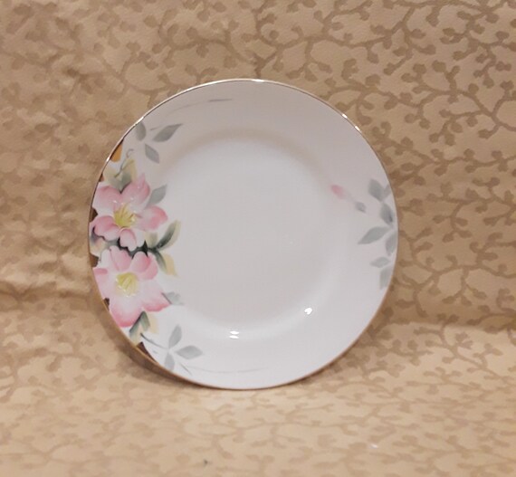 Set of 4 Vintage Nippon Noritake Azalea Pattern 7.5