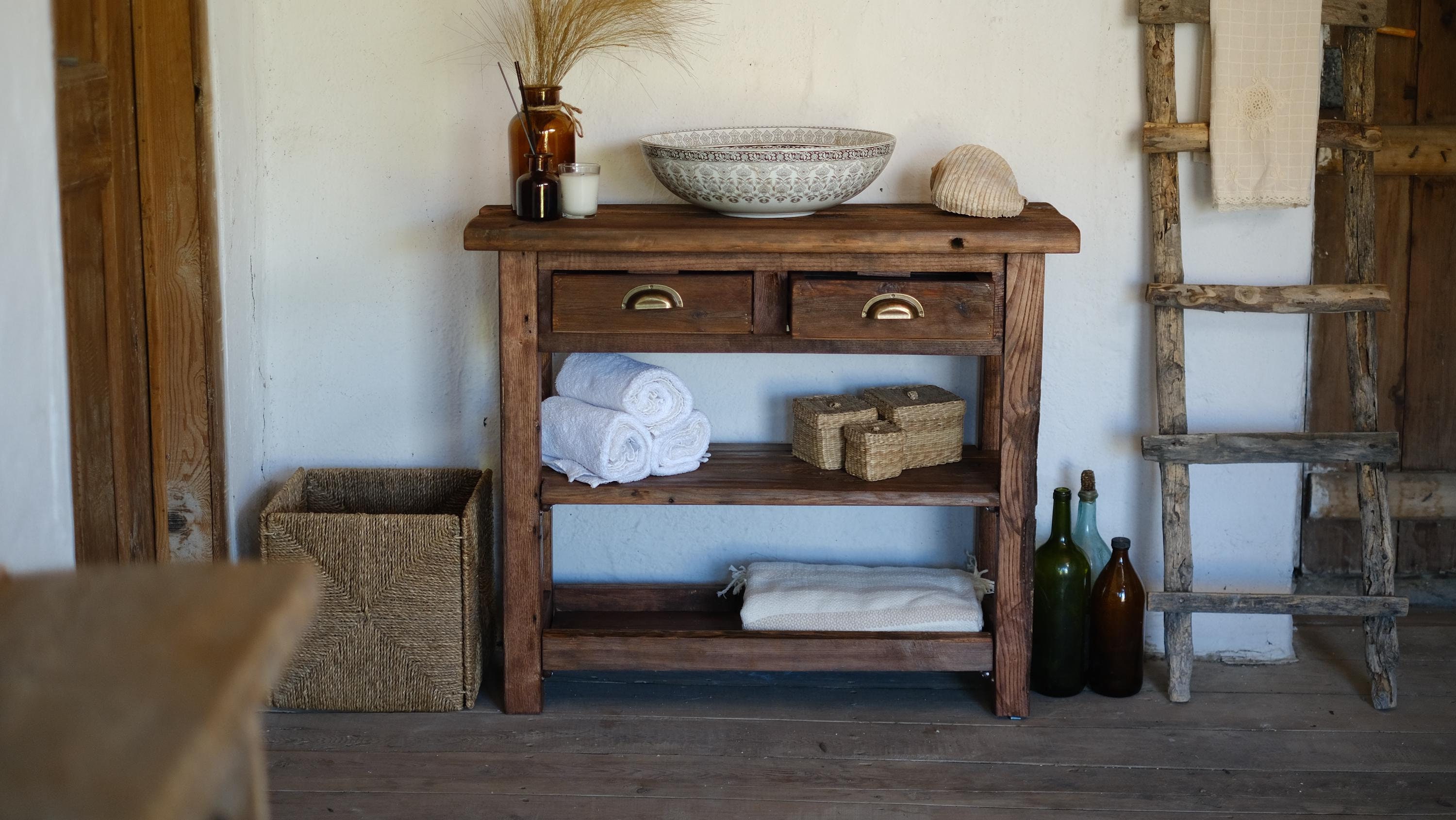 Handmade Rustic Barnwood Bathroom Vanity with Reclaimed Wood, Custom Wooden Bathroom Vanity Sink, Handcrafted Single Sink Vanity, Great Gift