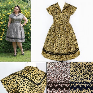 Puede incluir: Un vestido de estampado de leopardo amarillo y negro con ribete de encaje negro. El vestido tiene cuello, mangas cortas y falda completa.