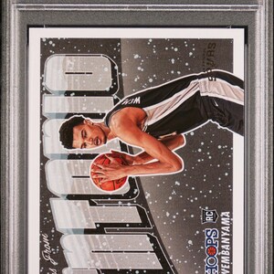 Graded 2023 Panini NBA Hoops Victor Wembanyama #1 Rookie Greetings Winter Rookie RC Basketball Card PSA 10 Gem Mint