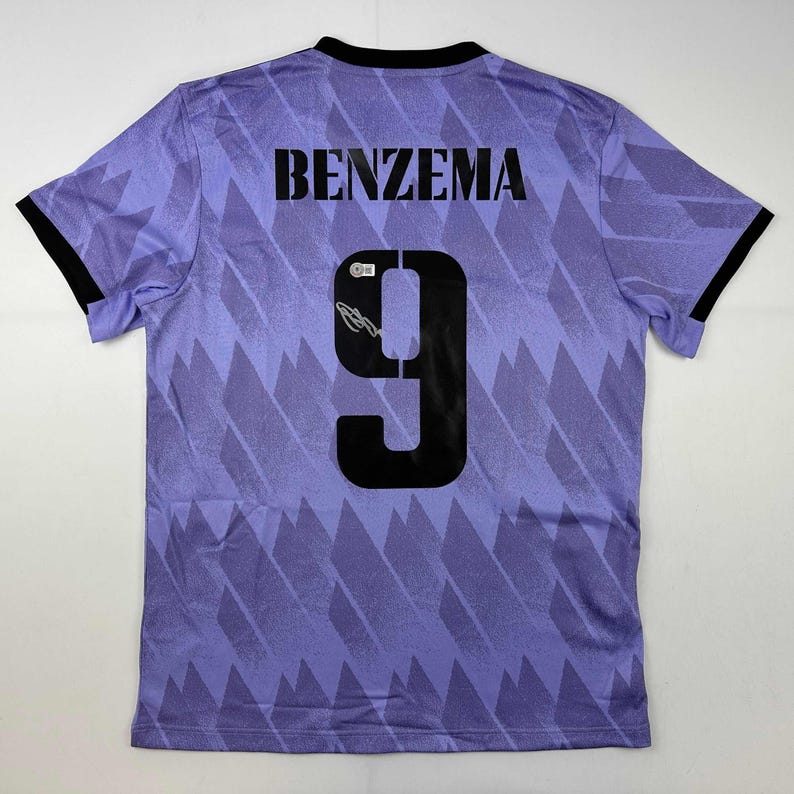 Maillot Real Madrid 2021/2022 Signé Benzema – Certificat Beckett