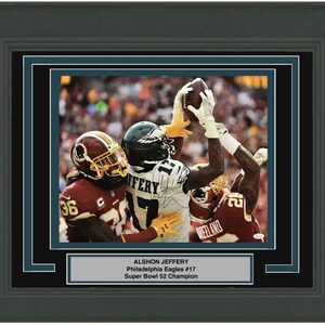 Framed Autographed/Signed Alshon Jeffery Philadelphia Eagles 16x20 Football Photo JSA COA
