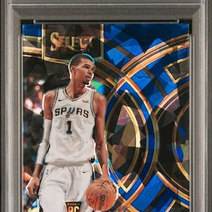 Graded 2023 Panini Select Victor Wembanyama #121 Blue Cracked Ice Rookie RC Basketball Card PSA 10 Gem Mint