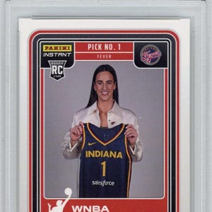 Graded 2024 Panini Instant WNBA Caitlin Clark #DN1 Draft Night Rookie RC basketball card psa 10 gem mint