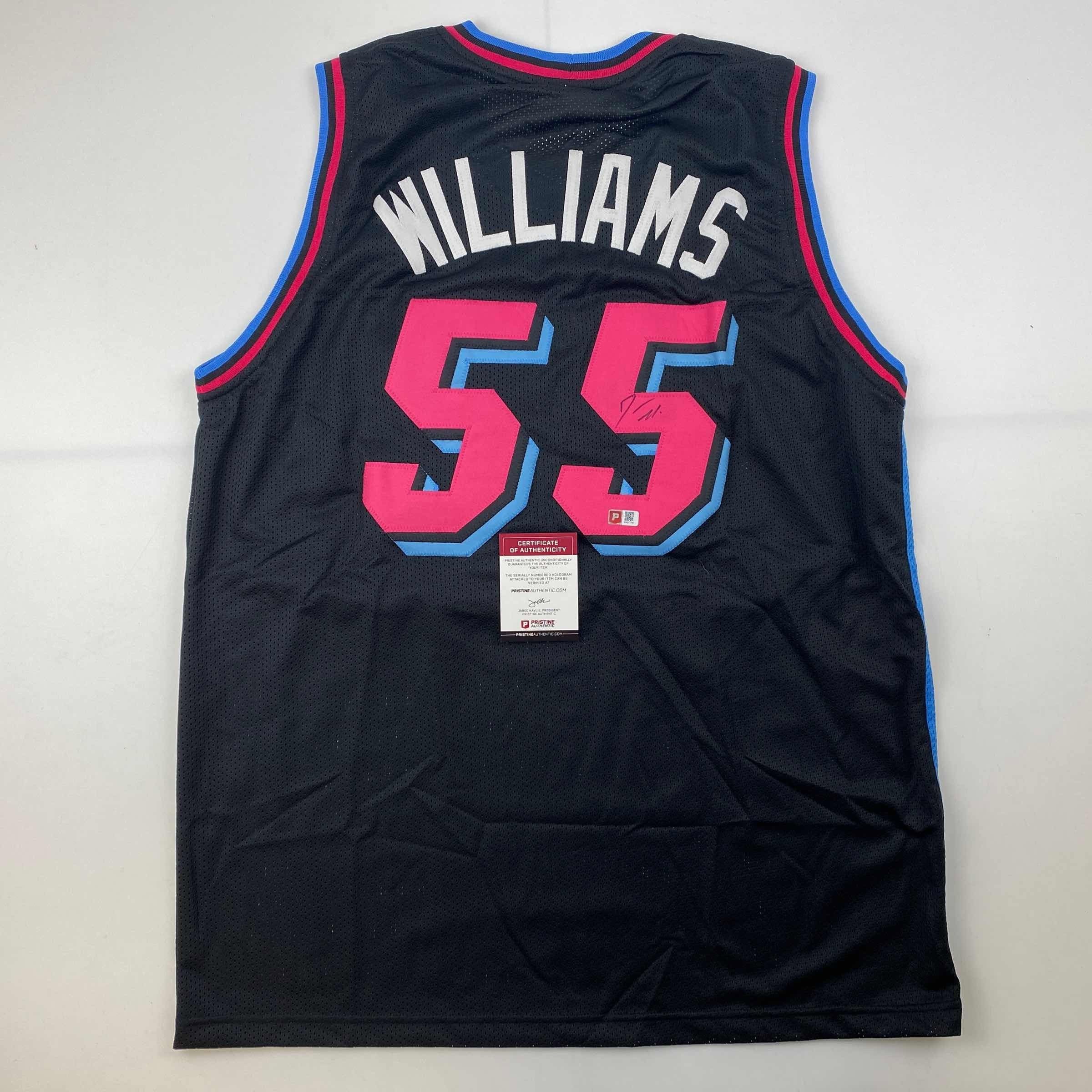 Justin Williams magged Autographed Jersey