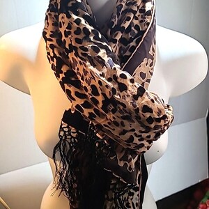 Vintage Womans Scarf Shawl Wrap 20" X 72" Cheetah Print Silk Animal Print