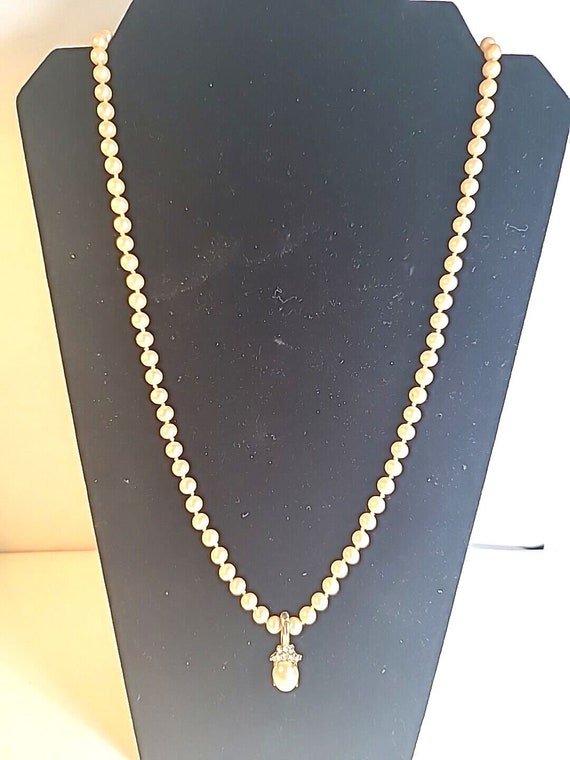 Vintage Faux Pearl Gold Tone And Gold Tone Pearl N