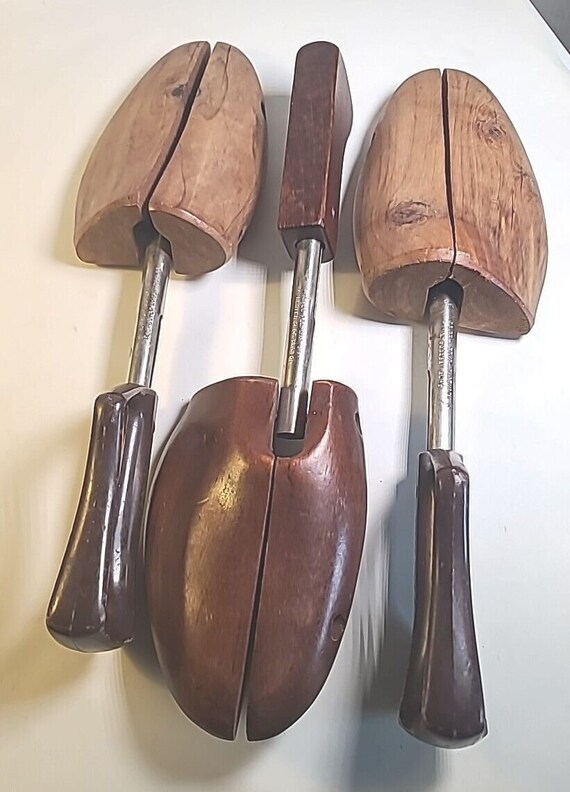 Vintage Lot Of 3 Wooden Shoe Strechers Bostonians 