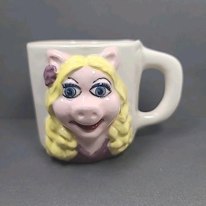 Vintage Ms. Piggy Pink Coffee Mug Peggy Signed