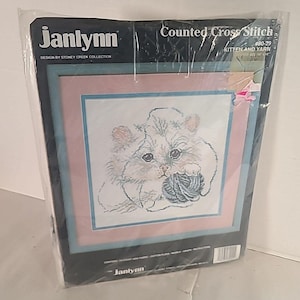 NOS VTG Janlynn Counted Cross Stitch #80-29 Kitten & Yarn  Sampler Sealed