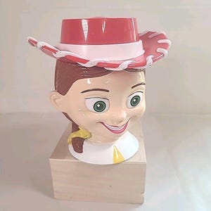 Kubek Vintage Jessie Toy Story Disney na lodzie z klapką Pixar zdjęcie 1