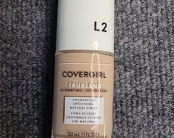 CoverGirl TruBlend Liquid Makeup Classic Ivory L2