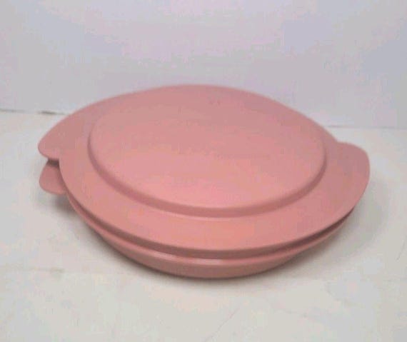 Tupperware Dusty Rose 2-teiliges Set Teller/Deckel 2525A-2 & 2526A-1