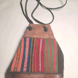 Bolso estilo cubo estilo bohemio hippie de cuero y lana, hecho a mano, estilo vintage