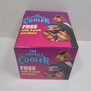 NIB Vtg Joe Camel Cigarettes Beer Can Koozie The Camel Cooler Rubber Head Promo