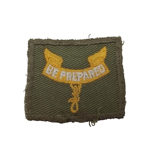 Vintage Boy Scouts BSA Second Class Rank Patch Embroidered Red Yellow