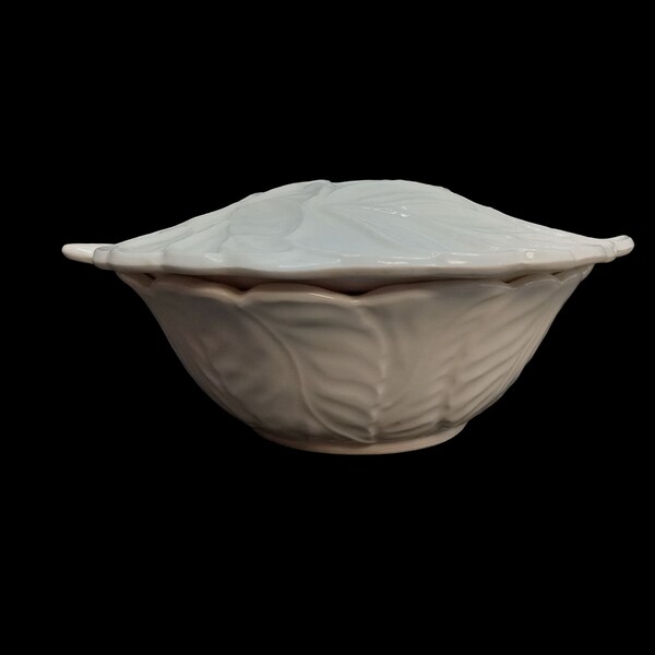 White Cabbage Patterned Serving Bowls main image 1